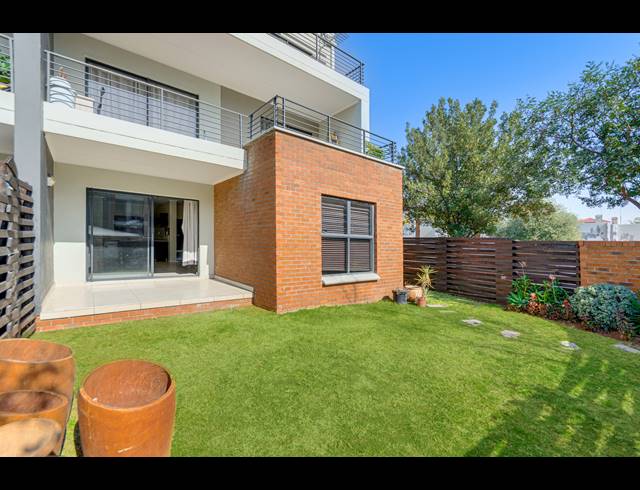 3 BEDROOM APARTMENT FOR SALE IN FOURWAYS